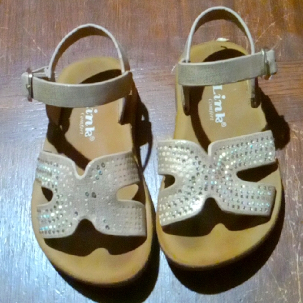 Girl sandals